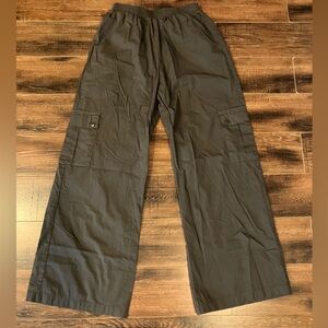 Princess Polly wide leg cargo pants